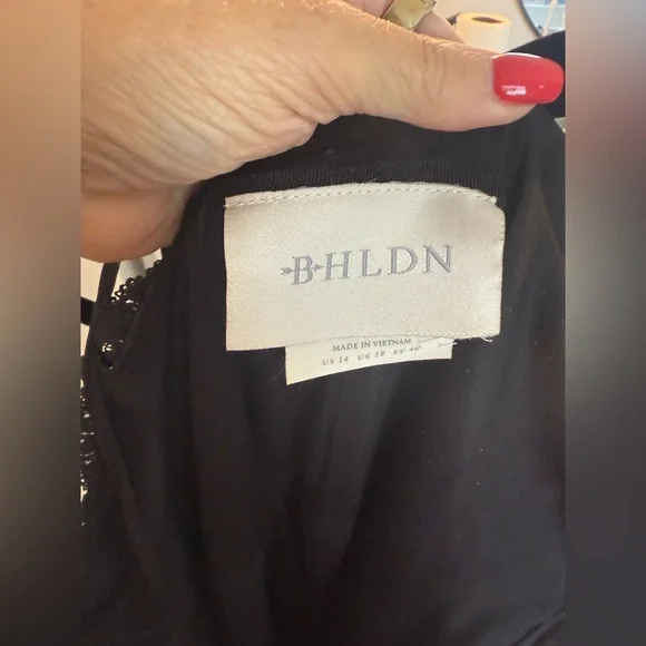 Anthro BHLDN Elora
Sleeveless V-
Neck Ruffle Lace
Maxi Dress US size 14 - Picture 7 of 8